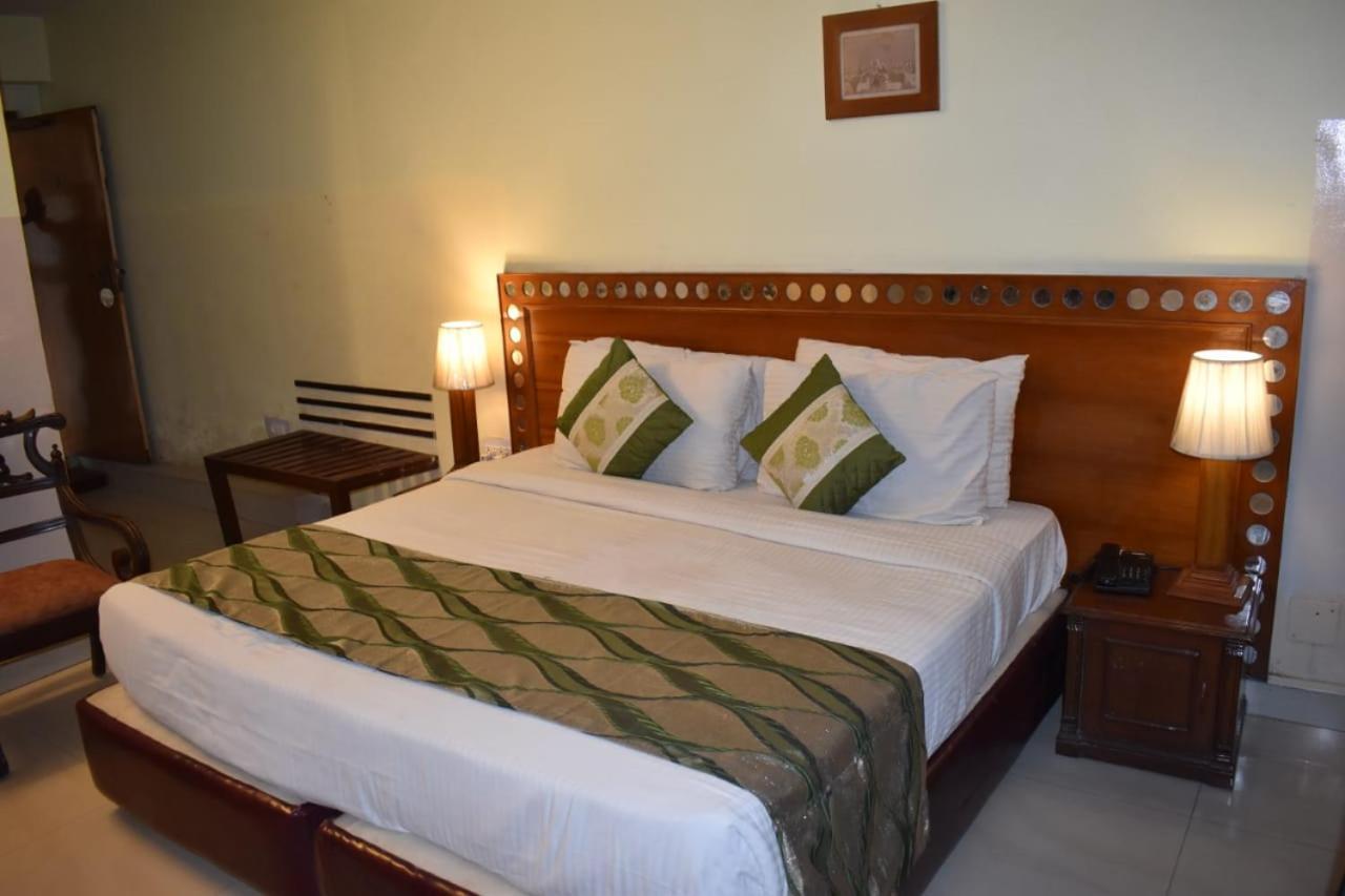 Hotel Aravali Heights Alwar Exterior foto